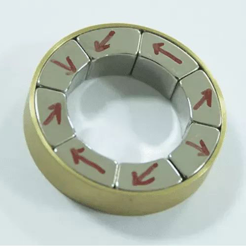 Apakah kelebihan Magnet Array Halbach?